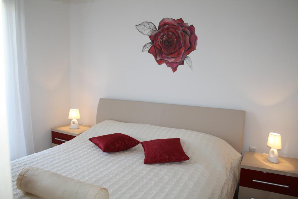 Cozy Beach Apartment Split Oda fotoğraf