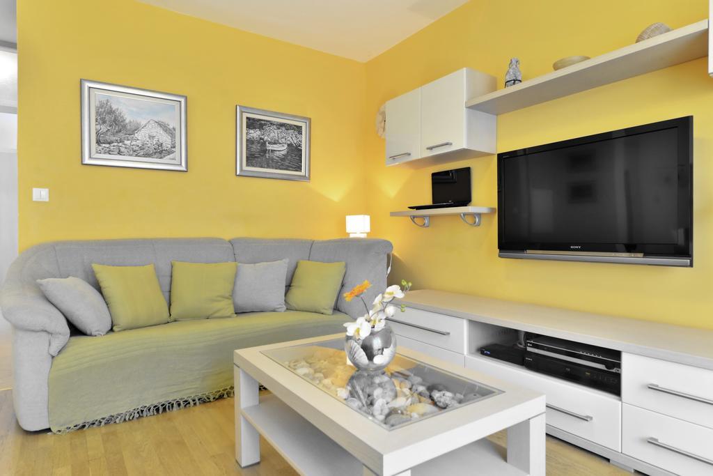 Cozy Beach Apartment Split Dış mekan fotoğraf